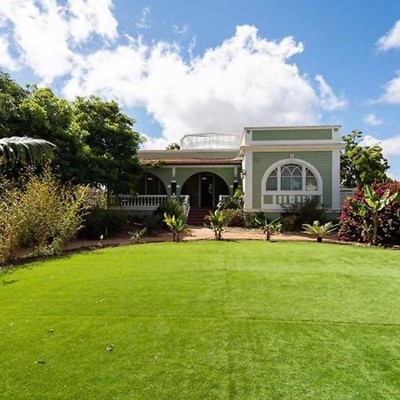 Amplia Villa De Lujo Con Piscina Climatizada Las Palmas de Gran Canaria Bagian luar foto